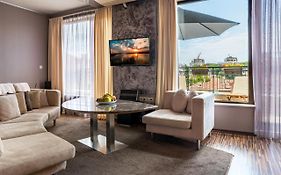 Suncity Apartment Varna Top Center